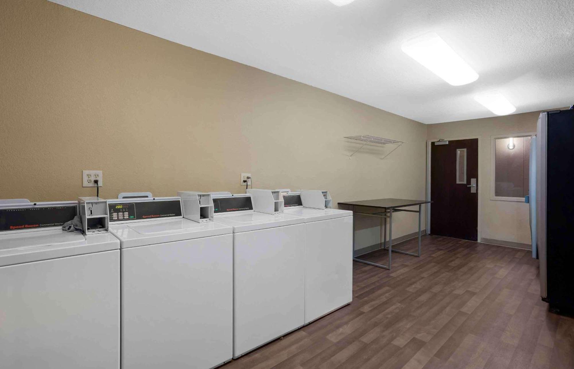 Extended Stay America Suites - Houston - Med Ctr - Greenway Plaza Eksteriør billede
